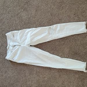 Levi's Ankle Distressed size 25